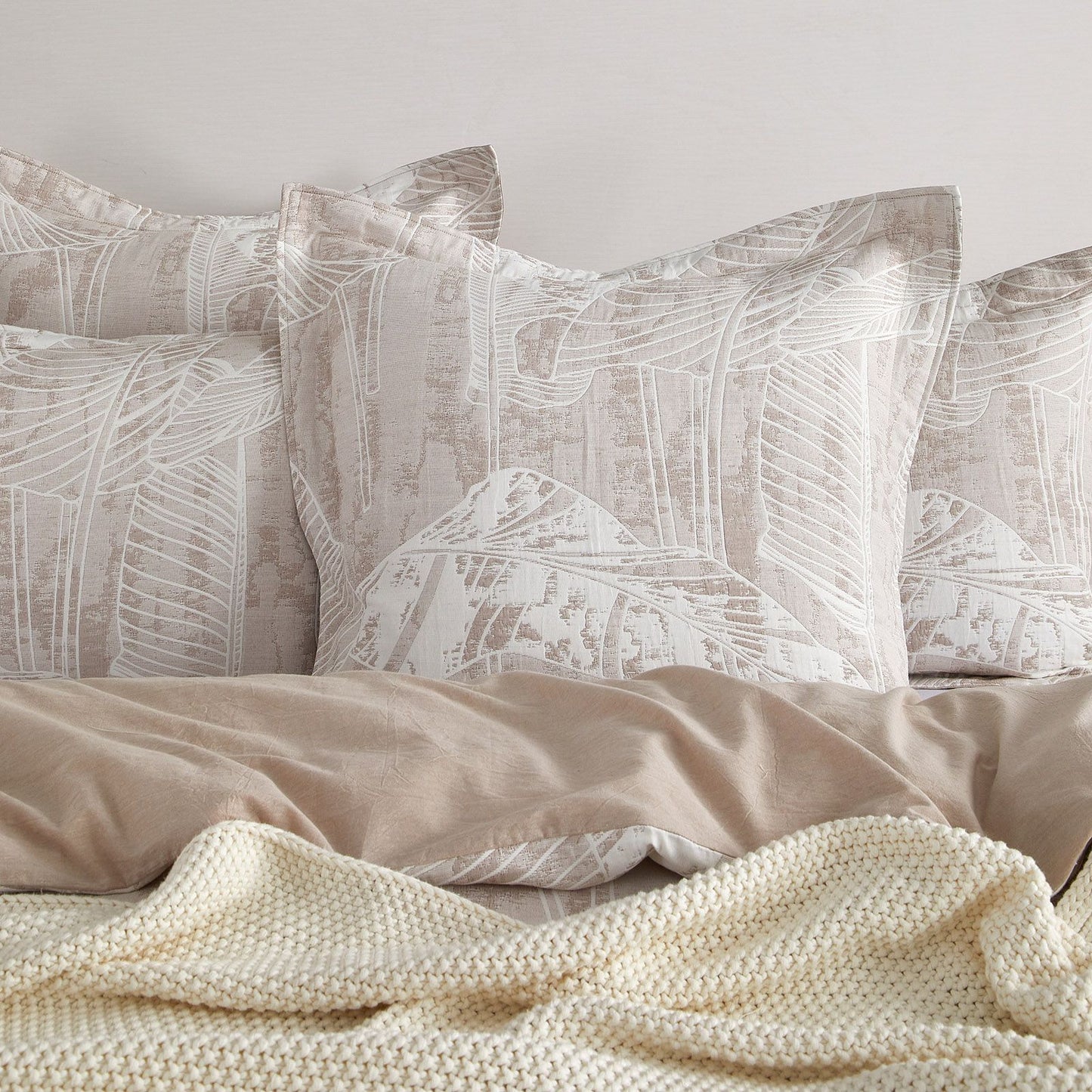 Panache Jacquard Quilt Cover set
