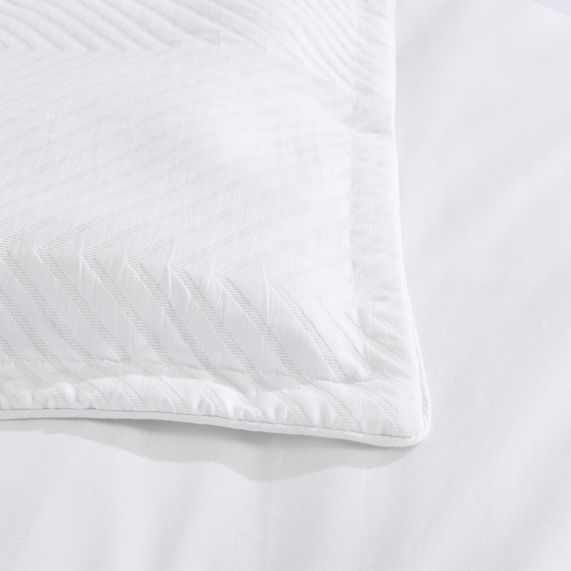 Atlantics Jacquard Quilt Cover Set