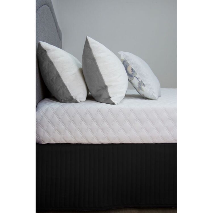 Plain Dyed Quilted Valance