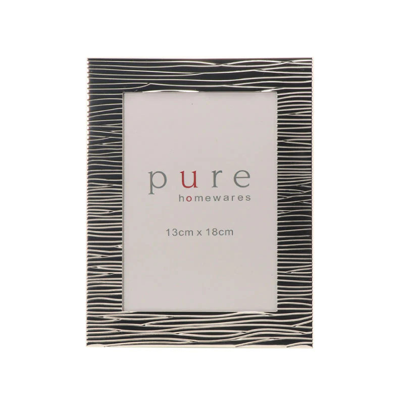 Erica Silver Grained Frame