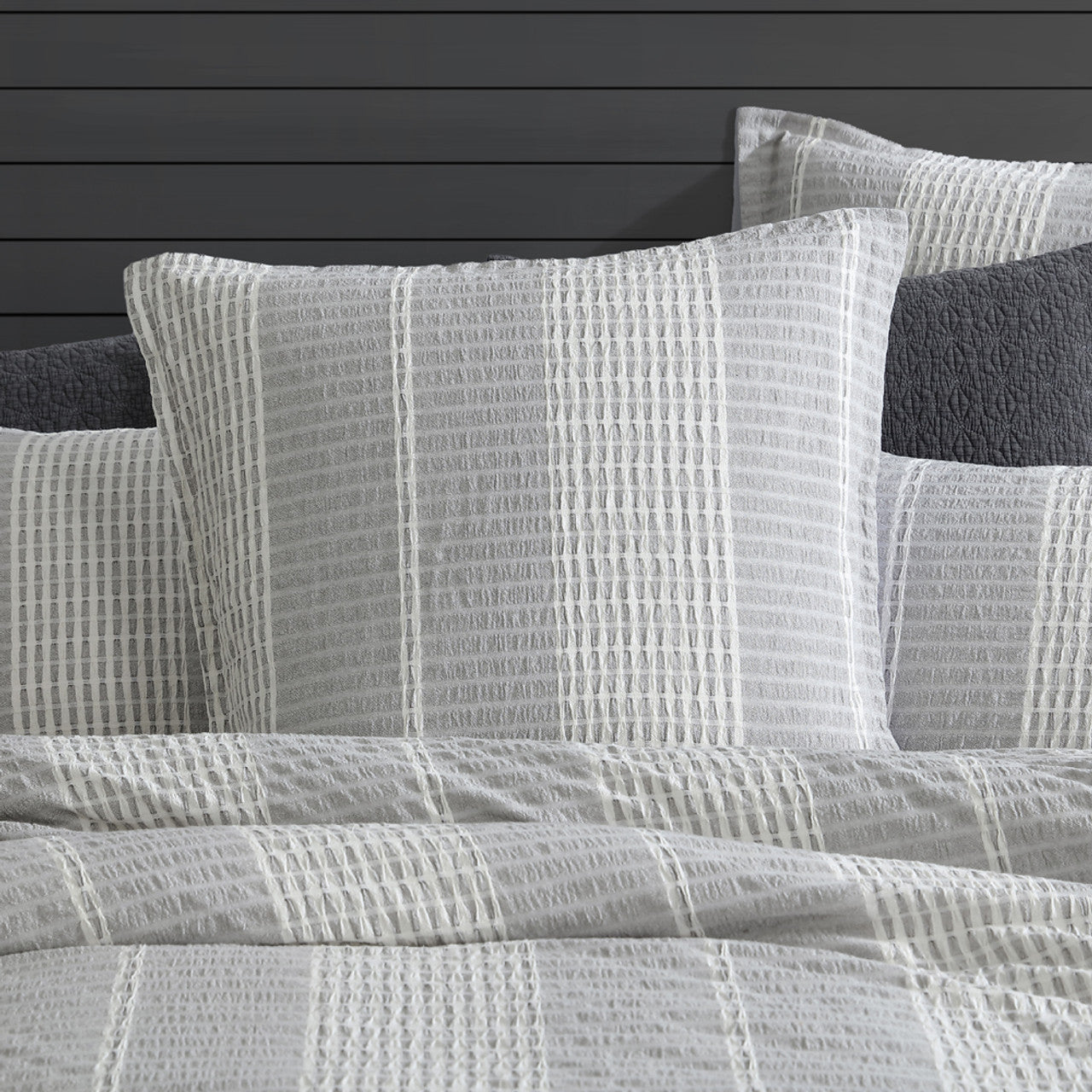 Hurley Charcoal Quilt Cover Set