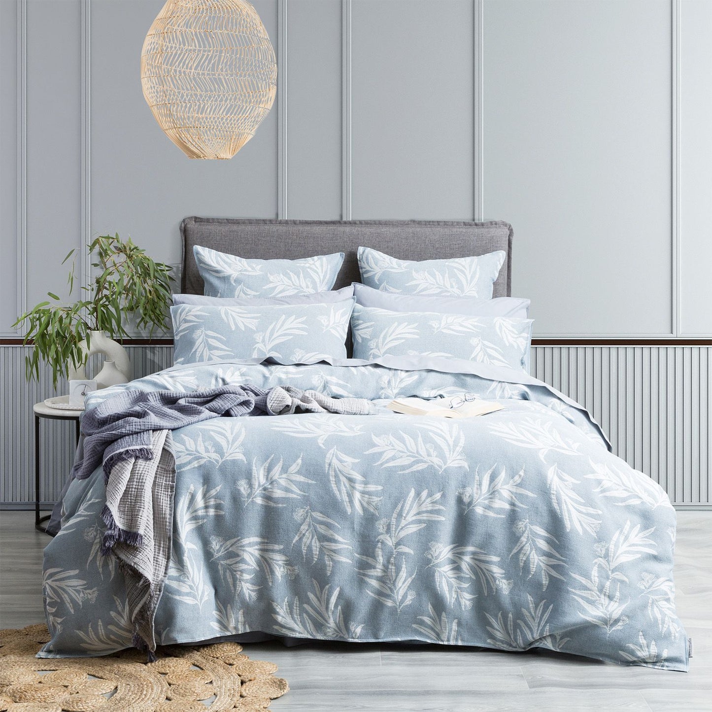 Native Jacquard Quilt Cover Set