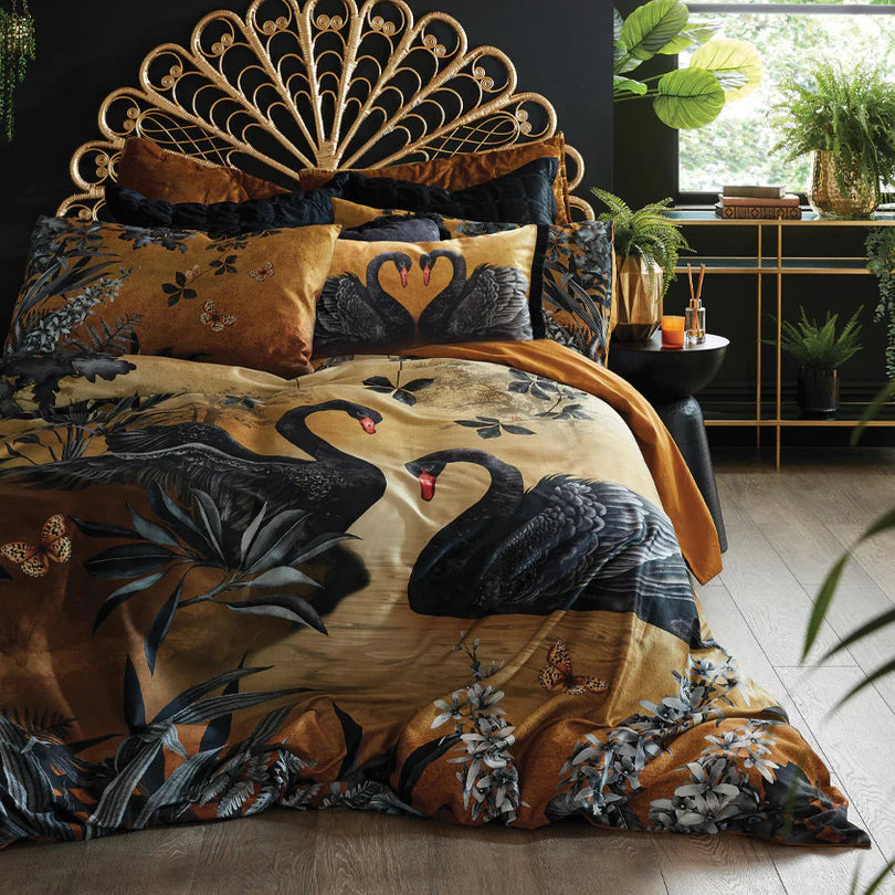 Santharia Quilt Cover Set
