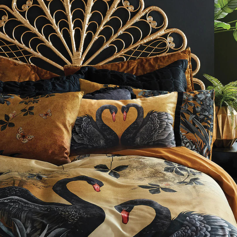 Santharia Quilt Cover Set