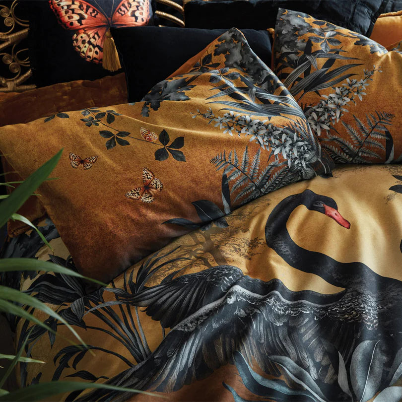 Santharia Quilt Cover Set