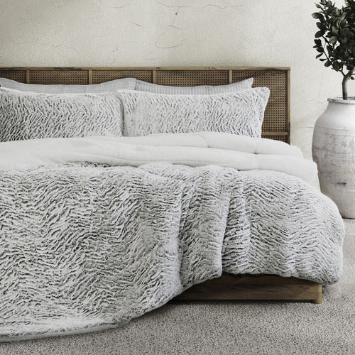 Silver Faux Fur Comforter Set