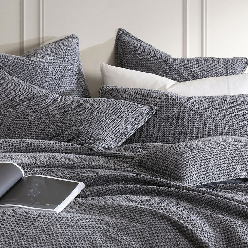 Urban Quilt Cover Set