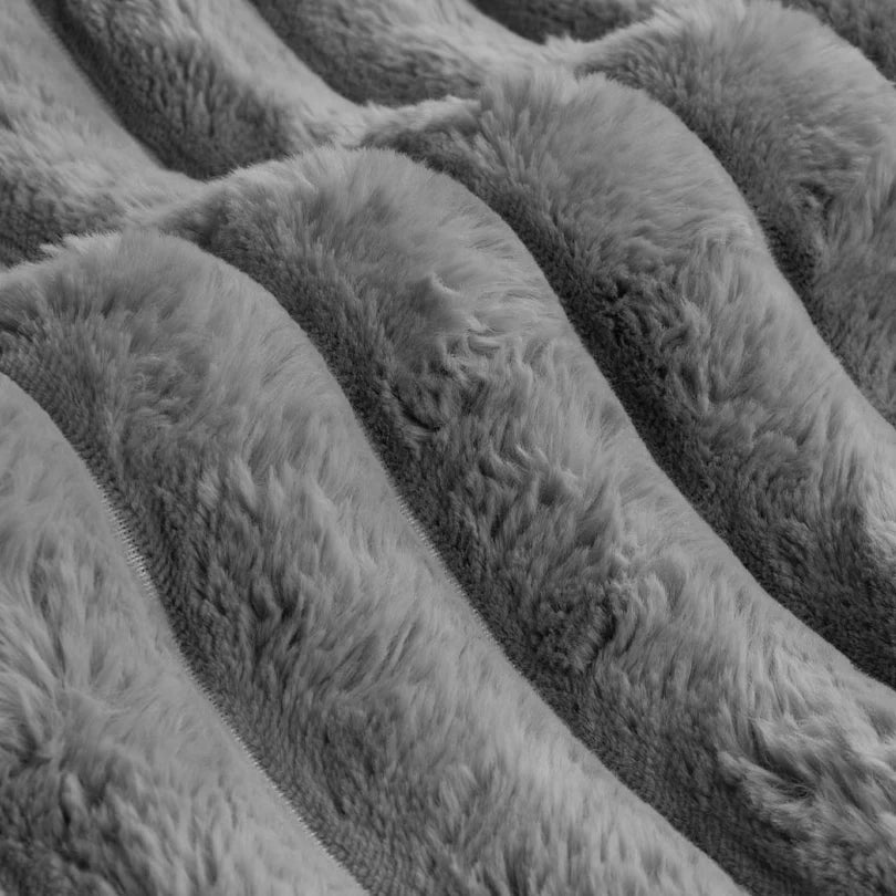 JAX Chunky Faux Fur Quilt Cover Set