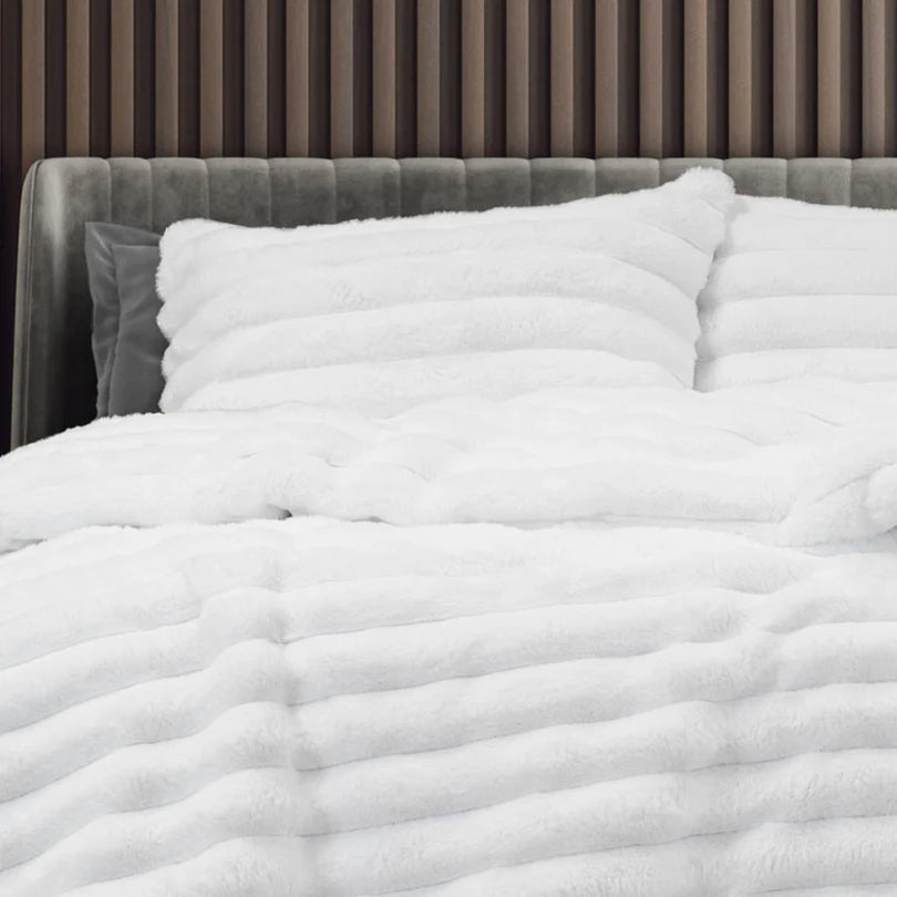 JAX Chunky Faux Fur Quilt Cover Set