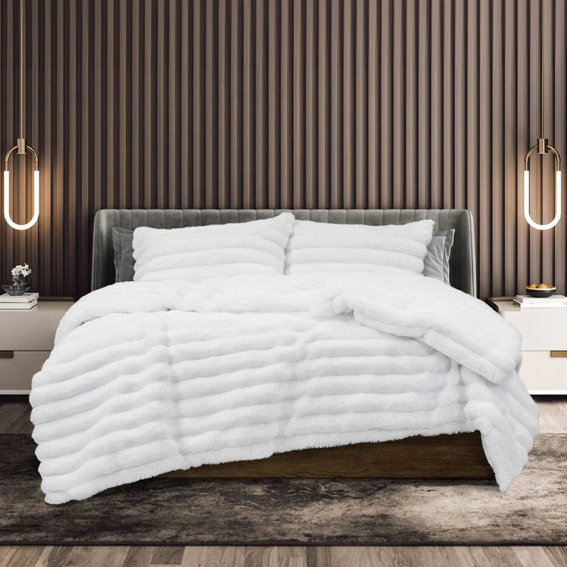 JAX Chunky Faux Fur Quilt Cover Set