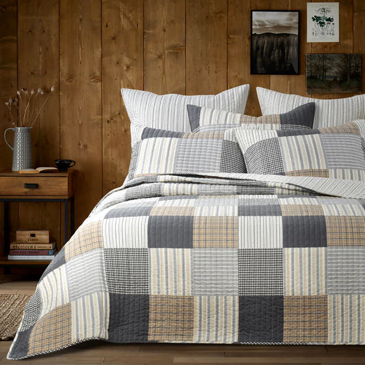 Vintage Patch Coverlet Set