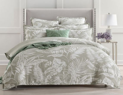 Palm Tree Jacquard Quilt Cover Set