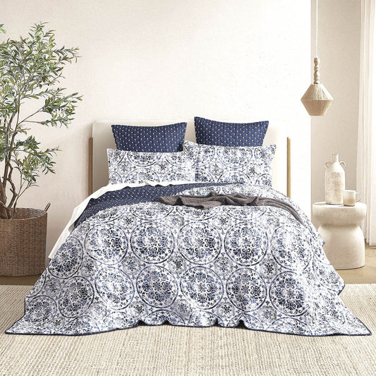 Delos Quilted Reversible Coverlet Set