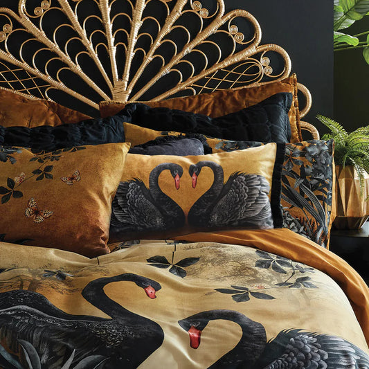 Santharia Quilt Cover Set