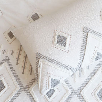 Zuma Stone Washed Tufted Quilt Cover Set