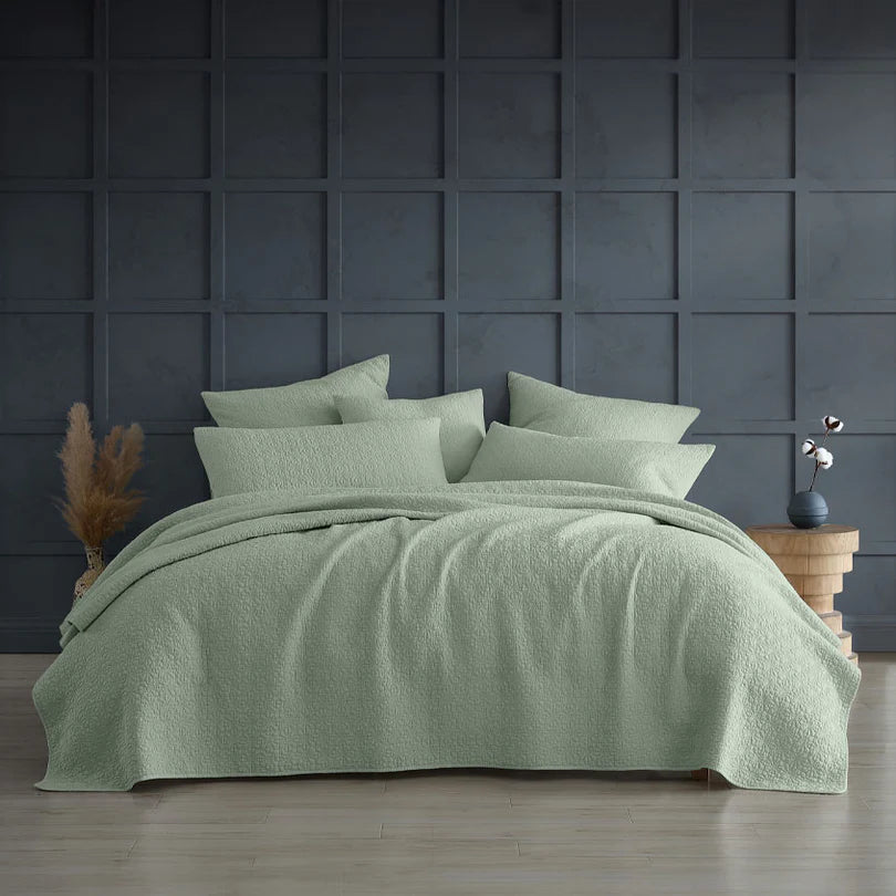Kayo Coverlet Range