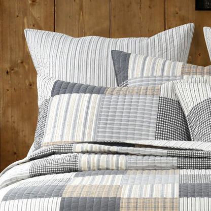 Vintage Patch Coverlet Set