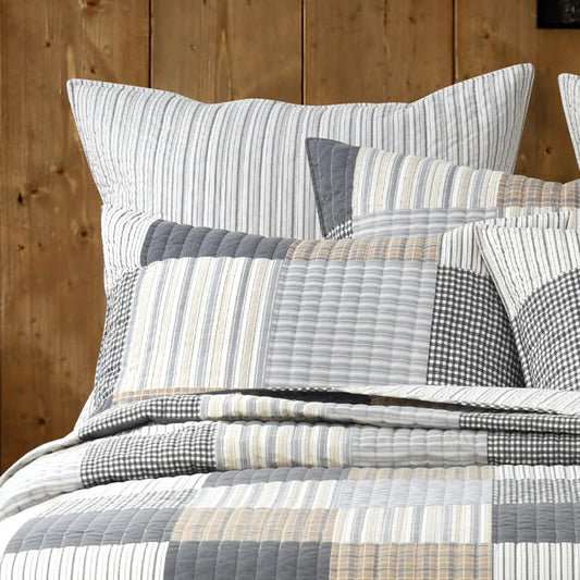 Vintage Patch Coverlet Set