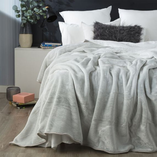 Ultra-Soft Heavy Weight Acrylic Mink Blanket